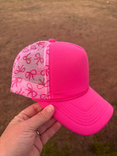Load image into Gallery viewer, Pattern Hats