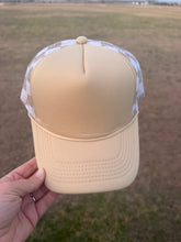 Load image into Gallery viewer, Pattern Hats