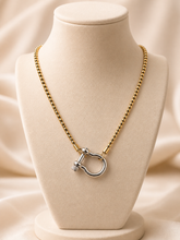 Load image into Gallery viewer, Stirrup Necklace - Gold