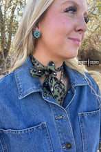 Load image into Gallery viewer, Olive Leopard Twillie