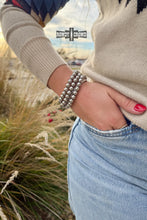 Load image into Gallery viewer, Pearl Desert Bracelet