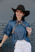 Load image into Gallery viewer, Sweetwater Stitch Denim